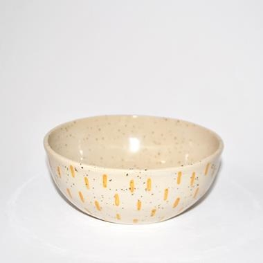 Bol de cerámica hecho a mano